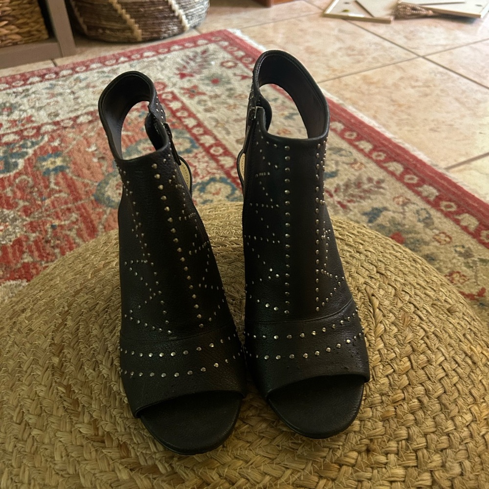 Vince Camuto Winelta Studded Block Heel Shooties,VC-WINELTA